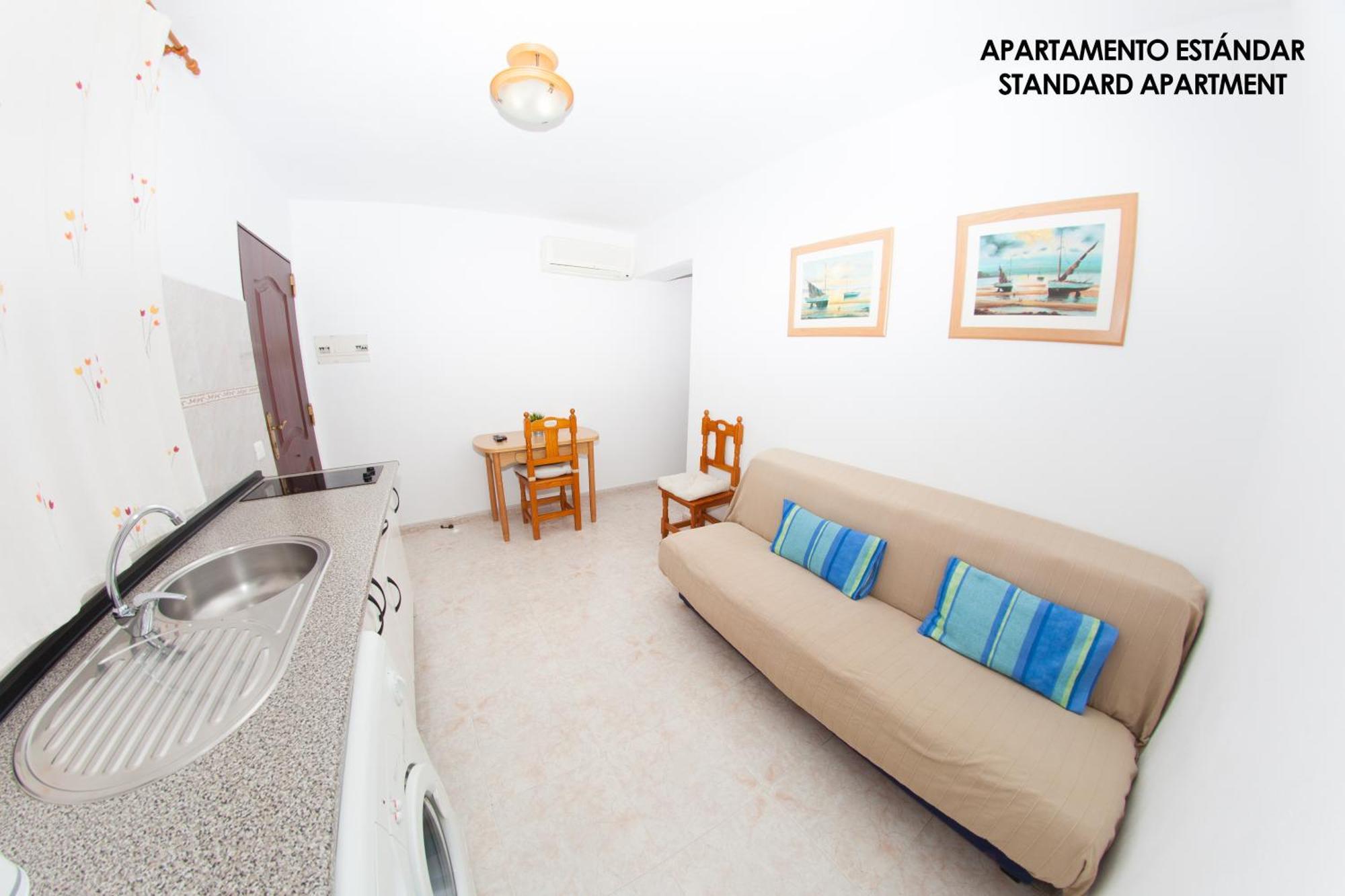 Apartamentos Rurales Santos Benajarafe Phòng bức ảnh