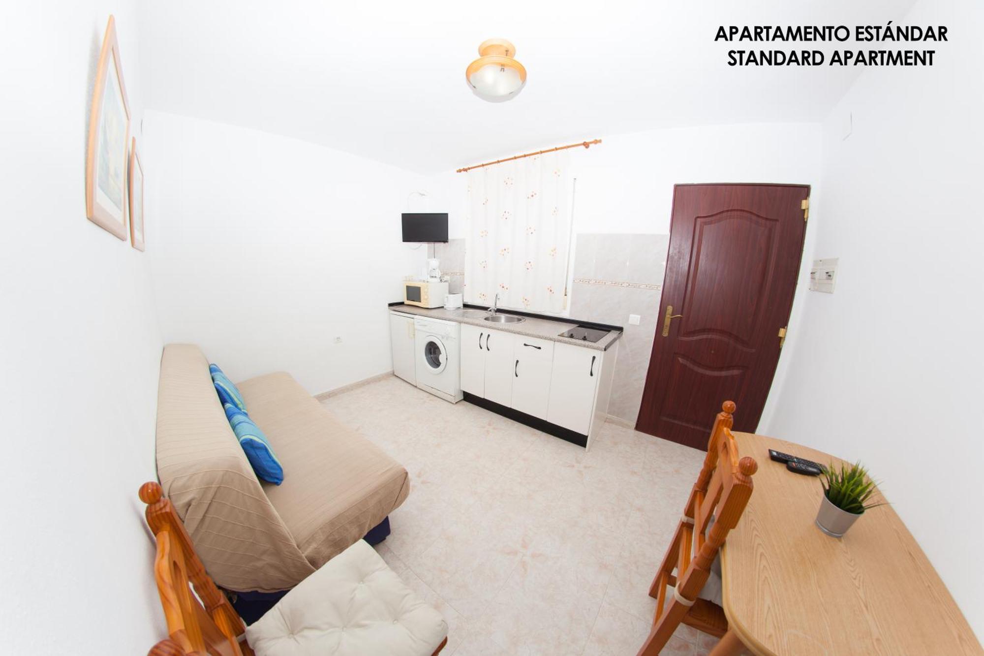 Apartamentos Rurales Santos Benajarafe Phòng bức ảnh