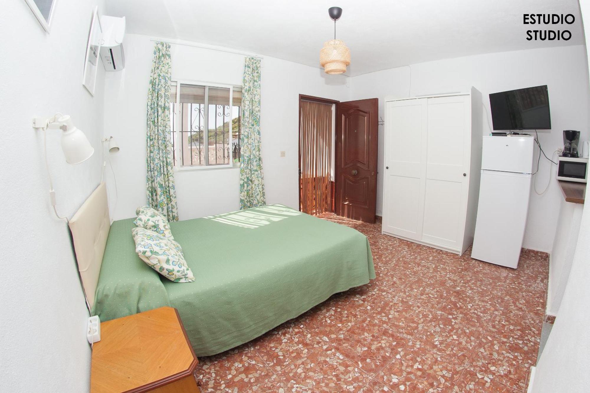 Apartamentos Rurales Santos Benajarafe Phòng bức ảnh